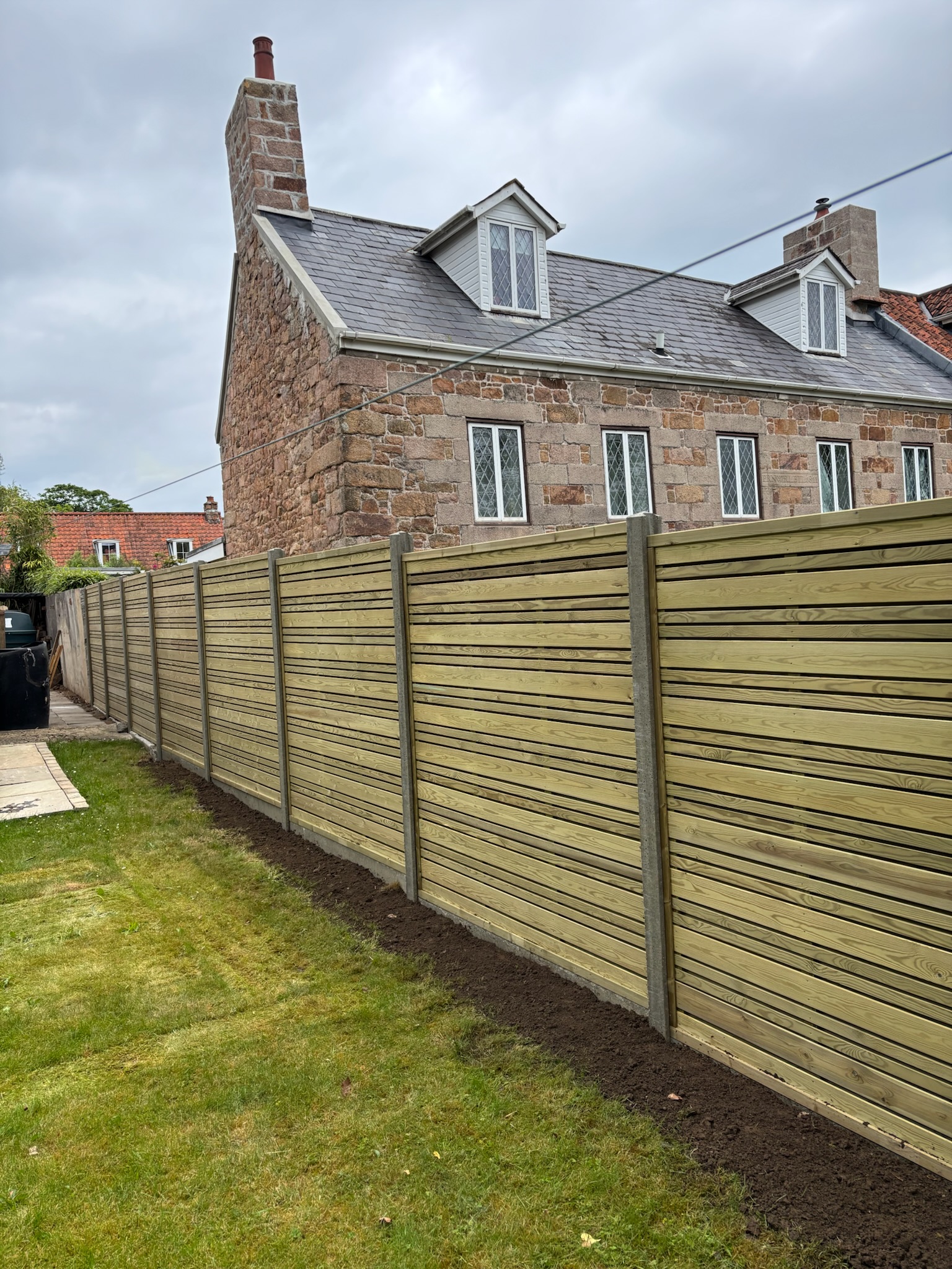 Horizontal Slat Fencing — St John